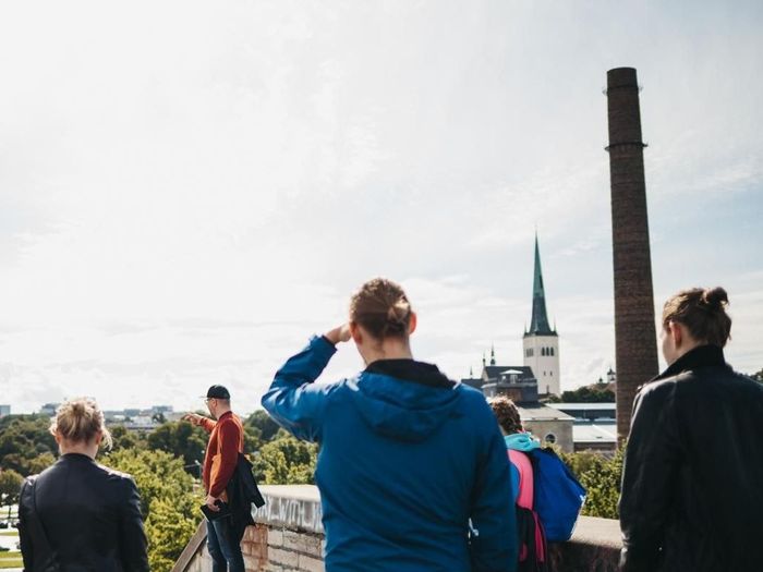 Eesti Arhitektuurikeskuse ekskursioon "Linnahalli suletud uste taha" Eesti Arhitektuurikeskuse ekskursioon "Linnahalli suletud uste taha"