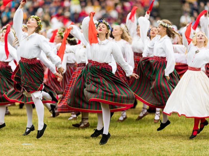 Nuorten tanssijuhlat Nuorten tanssijuhlat