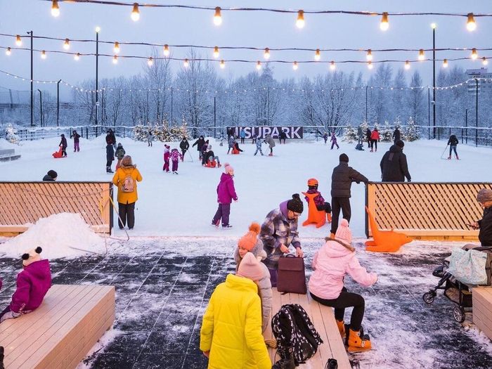 Lasnamäe Ice Rink