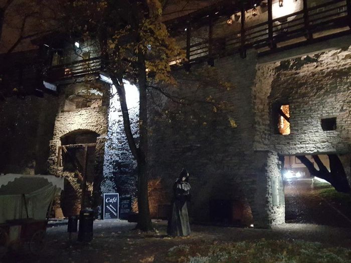 Kummituste ja legendide ekskursioon Tallinna vanalinnas