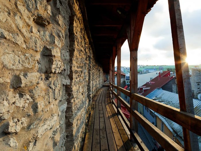 External view of the Hellemann Tower and Town Wall in the Old Town of Tallinn, Estonia. Photo by: Paul Kuimet