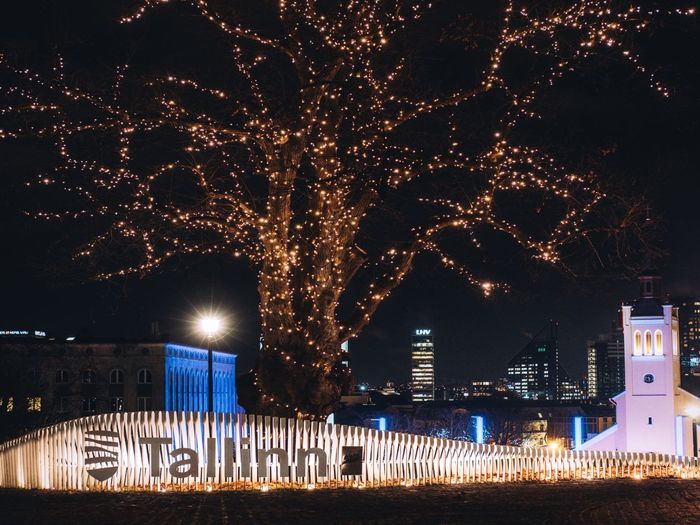 New Year's Eve concert and light show on Freedom Square