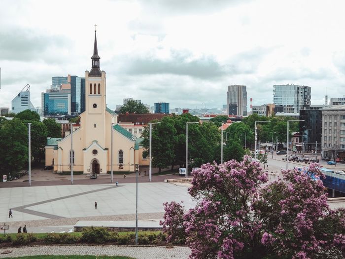 Freedom Square in Tallinn and the monument to the War of Independence