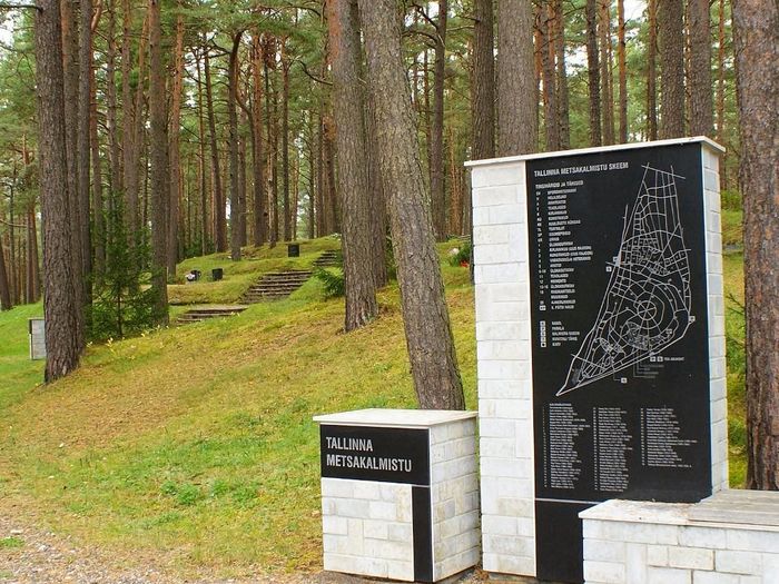 Metsakalmistu Cemetery