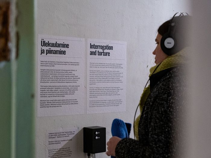 KGB vangikongide püsinäituse vaade