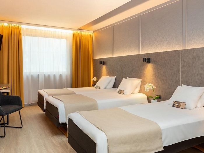 Metropol Hotel